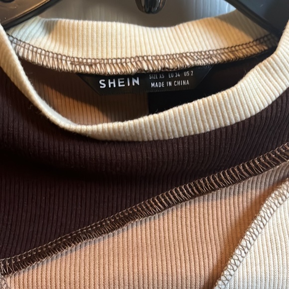 patchwork crop top - Picture 3 of 3